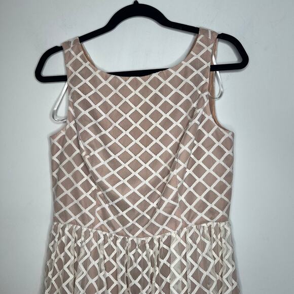 Eliza J Cream White Lace Lattice A-Line Dress Size 8 - Picture 5 of 8
